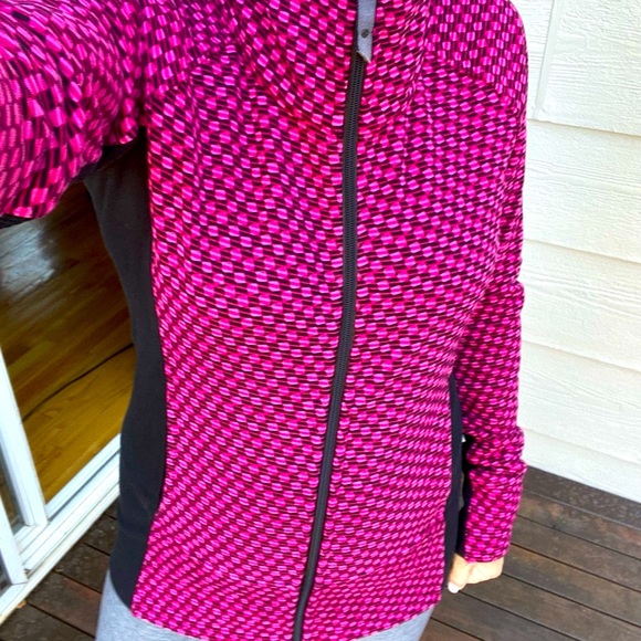 Lululemon Jacket - Picture 11 of 14